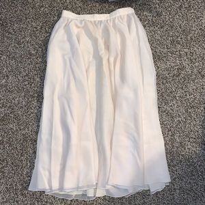 Creamy Ivory flowy skirt